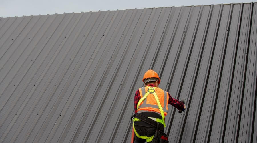 Professional gutter cleaning in Atomic City, ID